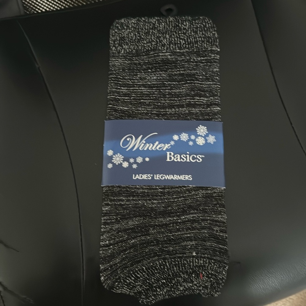 women’s legwarmers!
